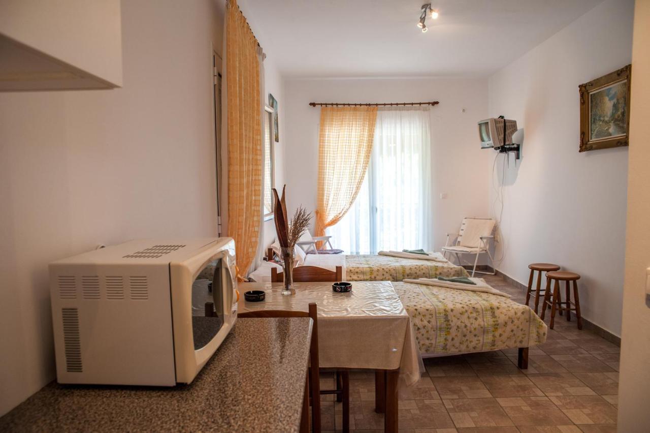 Thimios Rooms Keramiaí Exteriér fotografie